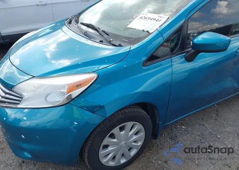 2015 Nissan Versa Note Sv z USA, uszkodzony, nr VIN 3N1CE2CP3FL364947